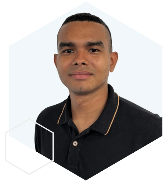 Yoimer Valencia Analista de Operaciones